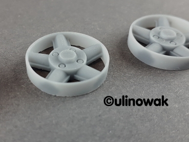 Preview: 13I #603 Revolution 5 Speichen-Design Resine Felgeneinsatz 13 Zoll 1:18 1